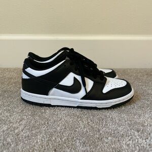 Nike Panda Dunks, Women’s size 6